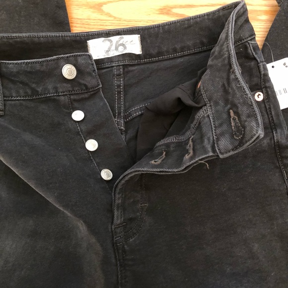 We the Free Distressed Jeans - Picture 7 of 9